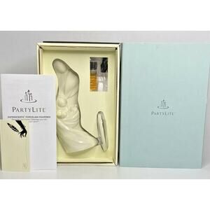 PartyLite ExpreScent Nativity Figurine & Diffuser Rare Retired NIB P22C/P90420